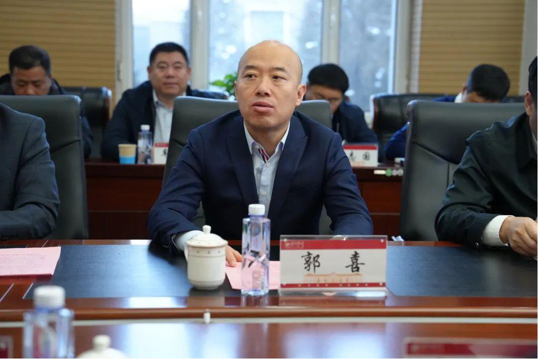 http://www-imut-edu-cn.gdtest.imut.edu.cn:8118/__local/8/D4/02/D1EA59CCE128C214F2527FC8638_4E86FD25_12E14.jpg